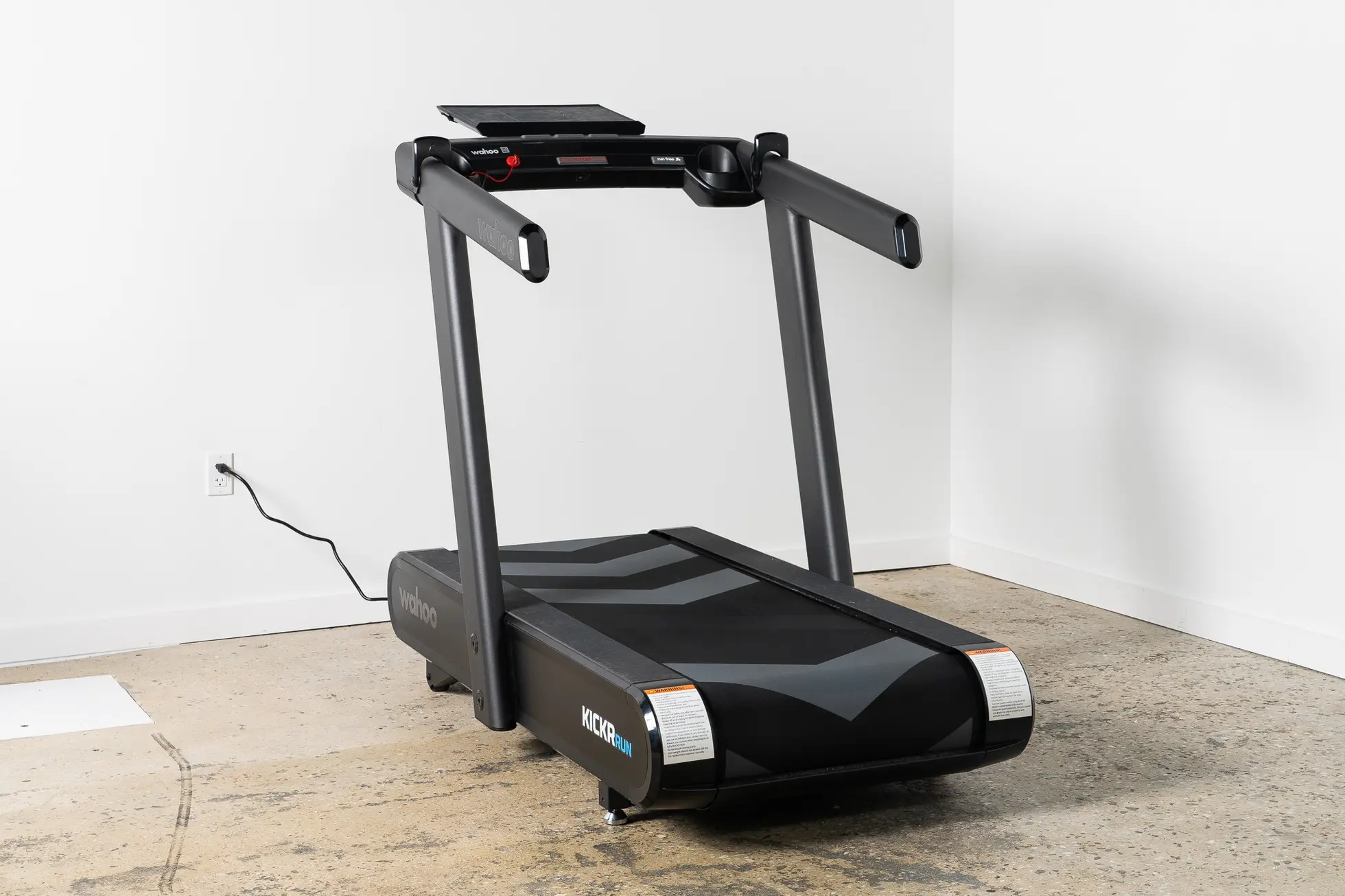 BEST-TREADMILLS-2048px-00687 Wahoo Kickr Run