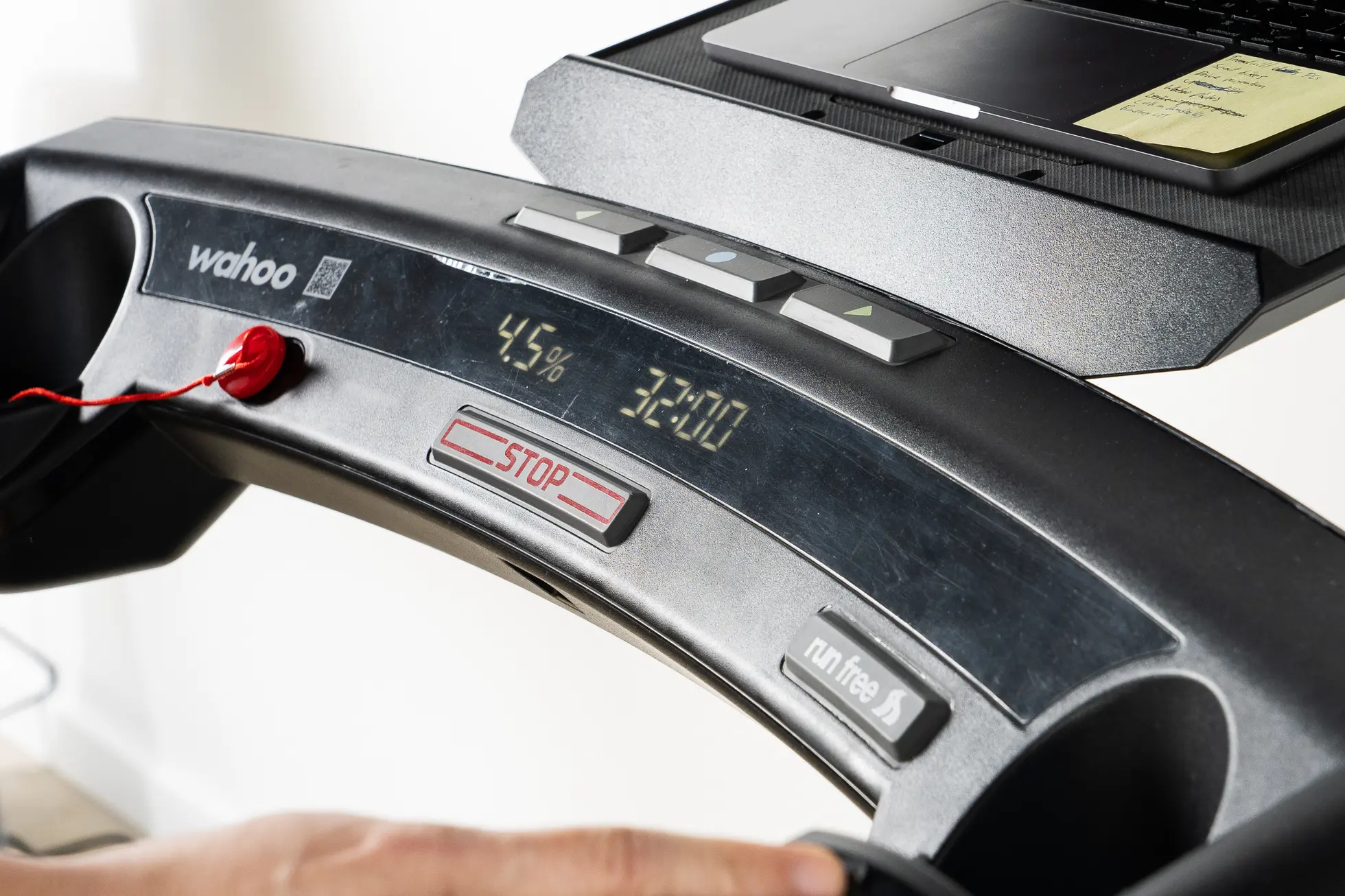 BEST-TREADMILLS-2048px-00710